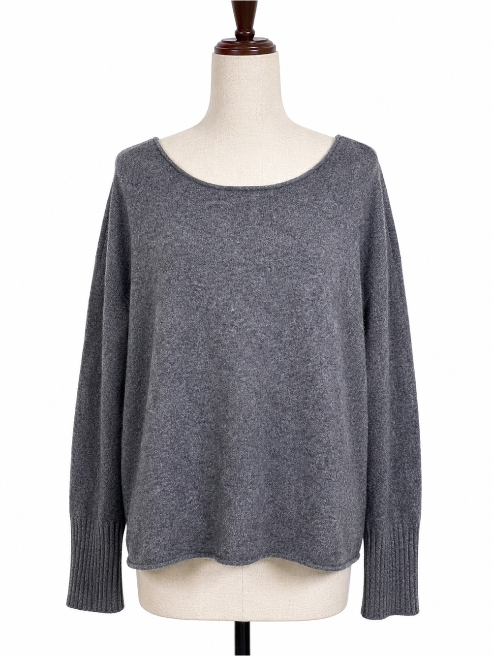 NAADAM 100% Cashmere Sweater Charcoal Gray Relaxed Quiet Luxury Size XL